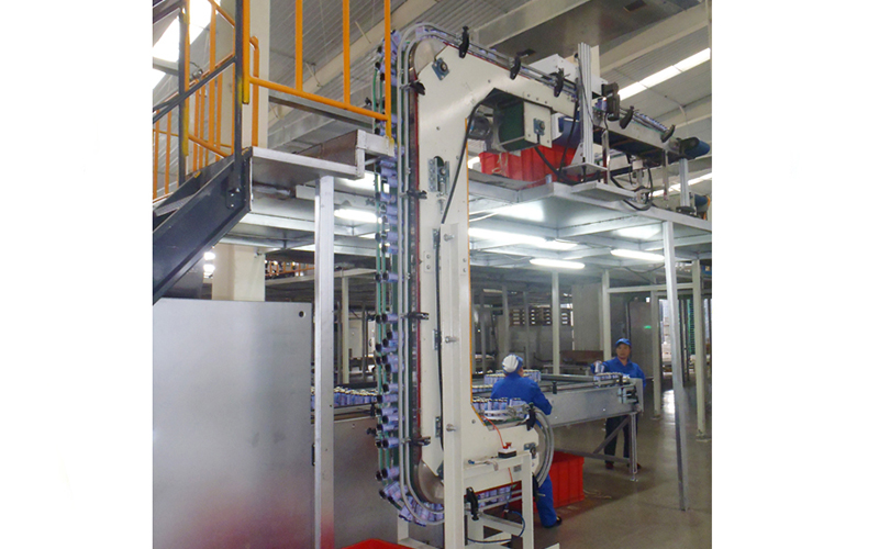 04 Magnetic Conveyor